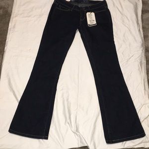Levi's Jeans - Levi’s Slight Curve Skinny Boot Size 29 New Levi's Jeans - Levi’s Slight Curve Skinny Boot Size 29 New